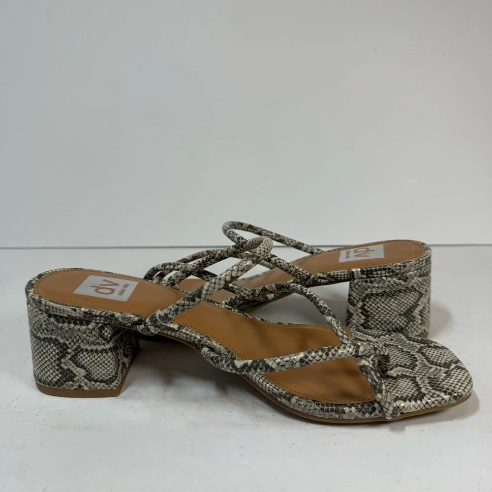 NWT Dolce‎ Vita Women’s Lumena Open Toe Snakeprint Sandals Size 9.5